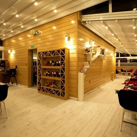 Hotel Endglory 3*