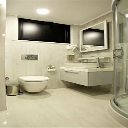 Hotel Endglory 3*